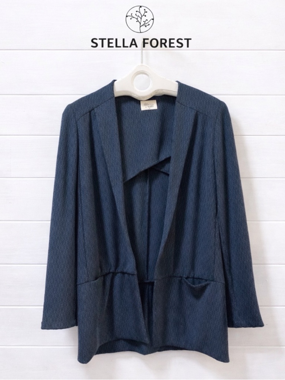 STELLA FOREST – Navy Textured Open Jacket (Size 40)